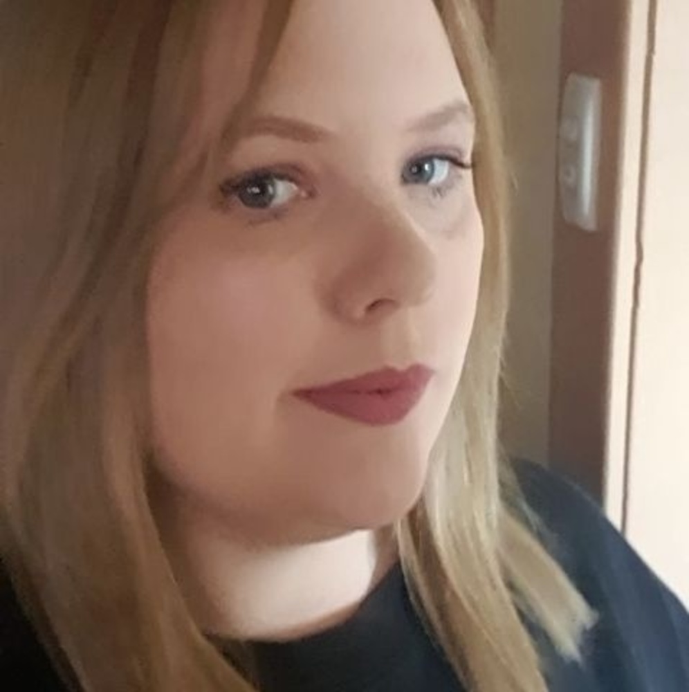 Meet your Posher, Alice